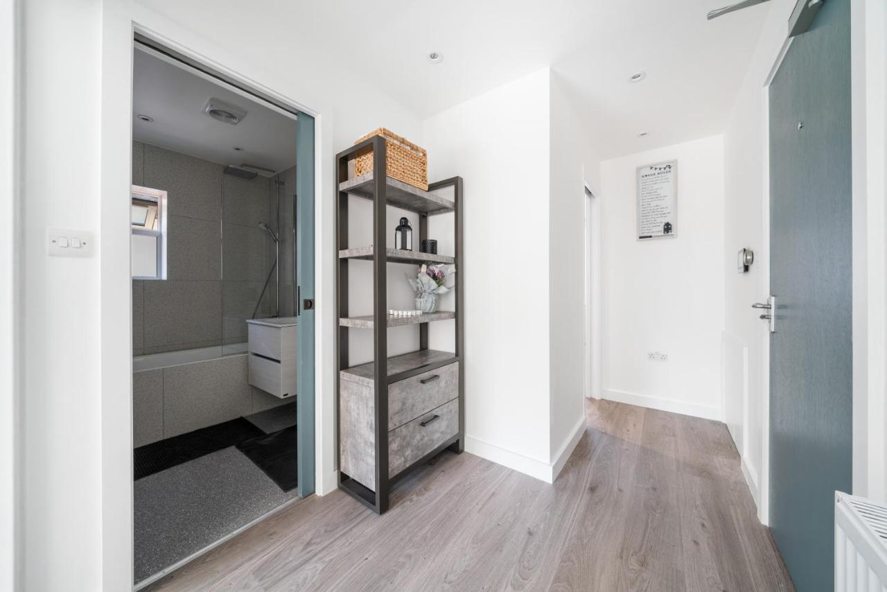 Newly Refurbished 2 Bed Flat Apartment Mill Hill Exterior photo