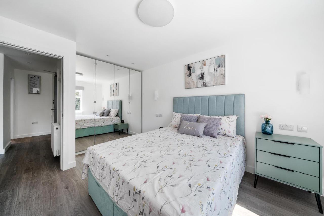 Newly Refurbished 2 Bed Flat Apartment Mill Hill Exterior photo