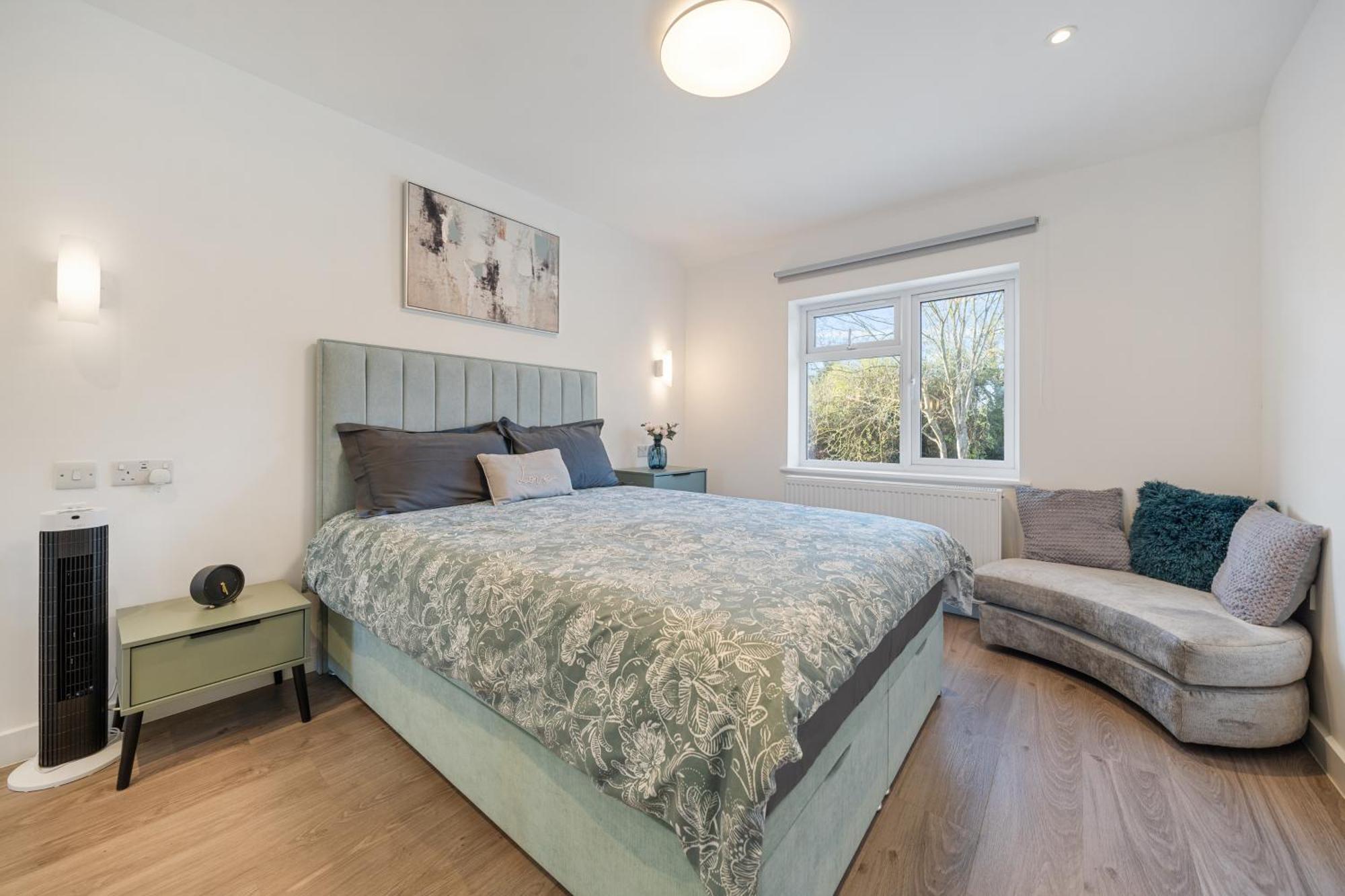 Newly Refurbished 2 Bed Flat Apartment Mill Hill Exterior photo